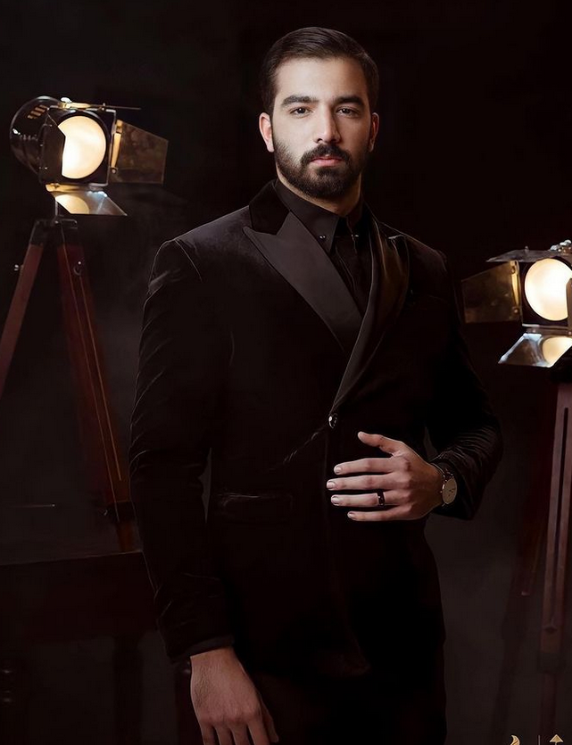 بالفيديو -  هكذا بكت عروس حازم إيهاب لحظة عقد قرانها