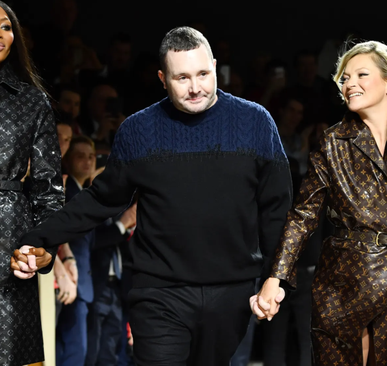 كيم جونز يقدّم أولى مجموعاته من Fendi في هذا الموعد