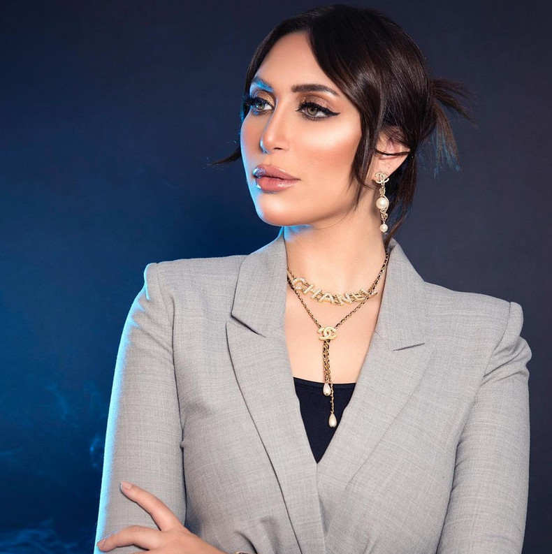 بالفيديو – زوج الدكتورة خلود يفخر بتفوق أنفها على ميسي ورونالدو