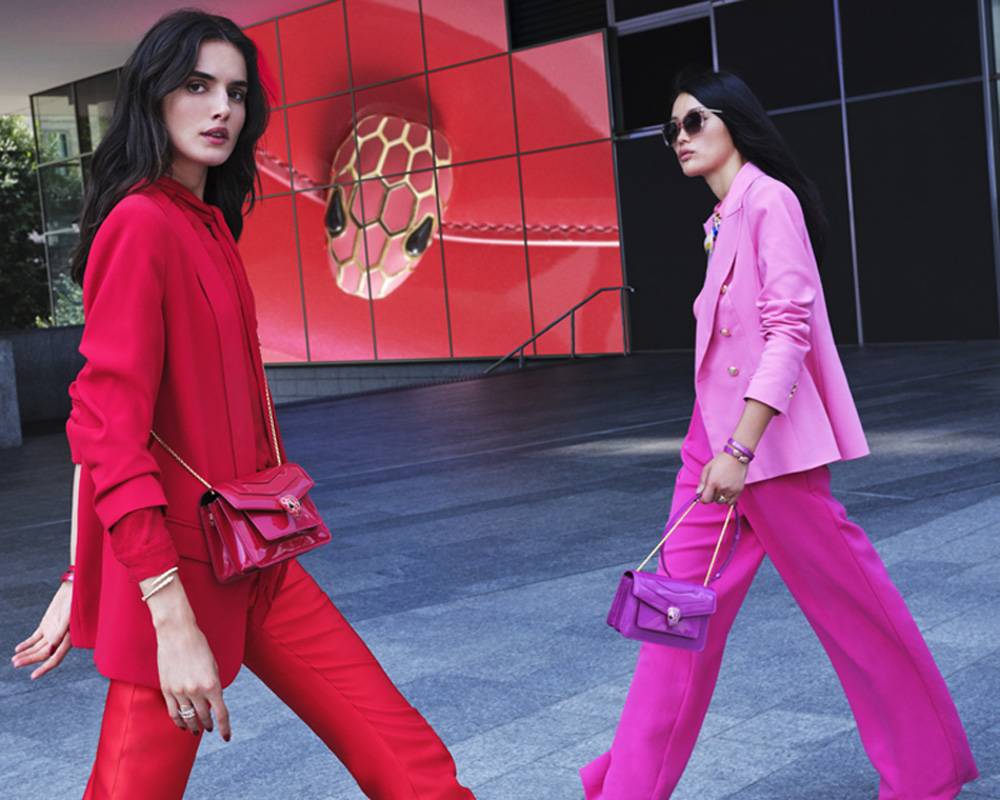 تمتعي بحقائب بولغاري الفاخرة