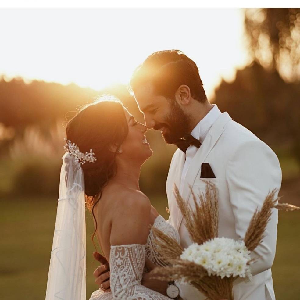 بالصور - أول تعليق لحازم إيهاب بعد حفل زفافه