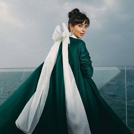 بلقيس تتحدث عن ملابس مايا دياب الجريئة.. والاخيرة تردّ