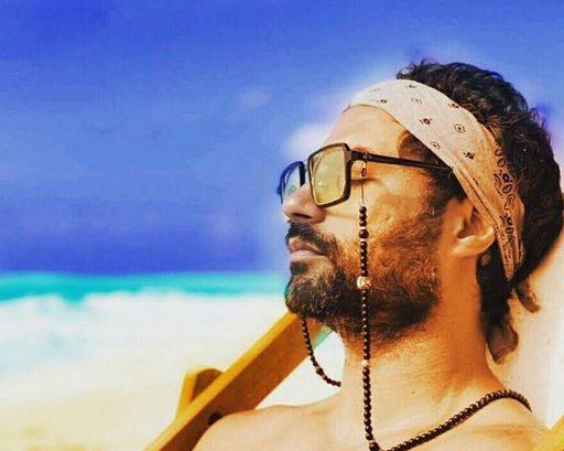 وصول فيروس كورونا إلى كريم فهمي