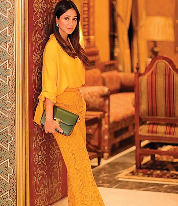 استوحي أناقتك من خزانات النجمات في 2021