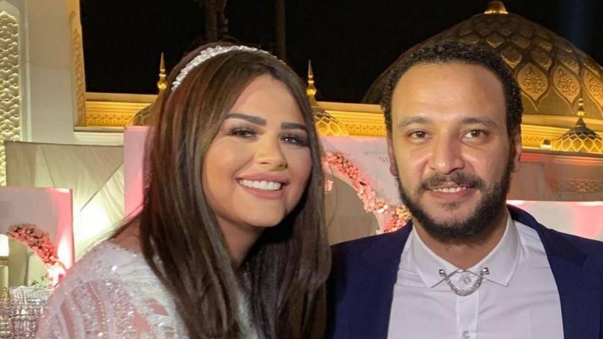 بالفيديو - هكذا دعمت هنادي مهنا زوجها أحمد خالد صالح في أولى بطولاته