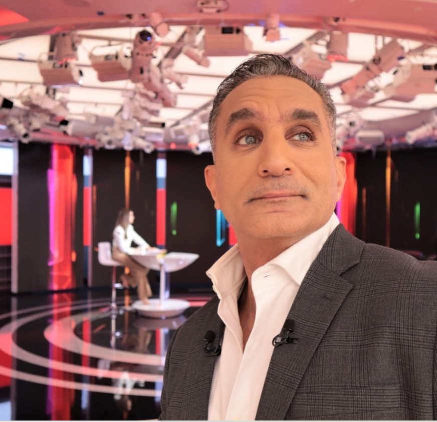 بالصور -  تعرفوا إلى زوجة باسم يوسف ذات الملامح الطبيعية الناعمة الجميلة