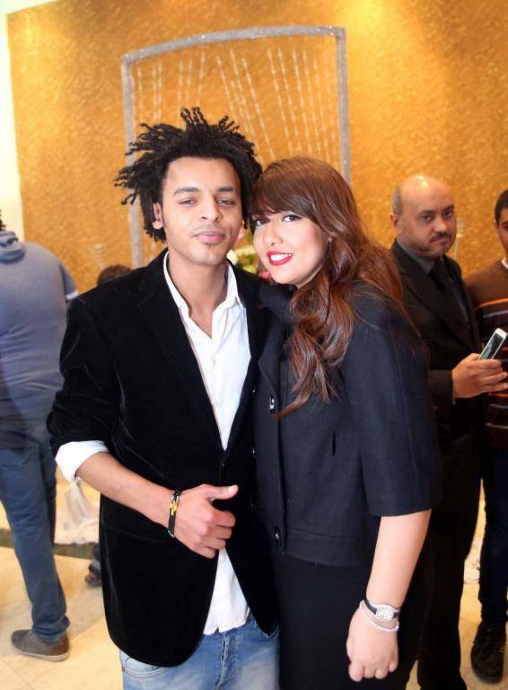 بالفيديو - مي كساب تتحدث عن غيرة أوكا عليها وارتداء المايوه