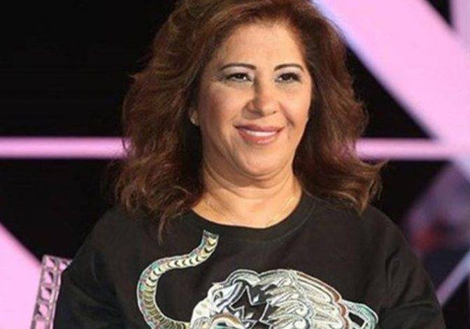 ليلى عبد اللطيف تواجه تهمة تلقي المال مقابل التوقعات الجيدة للفنانين وترد...