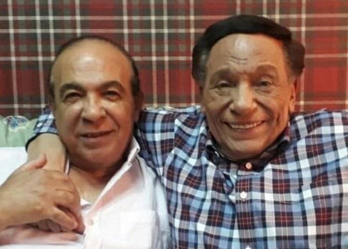 كورونا تمنع عادل إمام من وداع صديقه هادي الجيار
