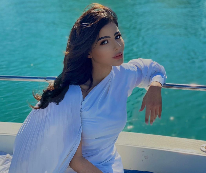 بالفيديو – هجوم على مهيرة عبد العزيز بسبب رقصها وسروالها... ودفاع عن حليمة بولند