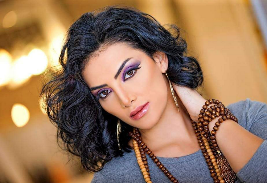 بالفيديو – بعد الحديث عن معاناتها أشرف زكي يكشف هذه الحقيقة الخفية عن حورية فرغلي