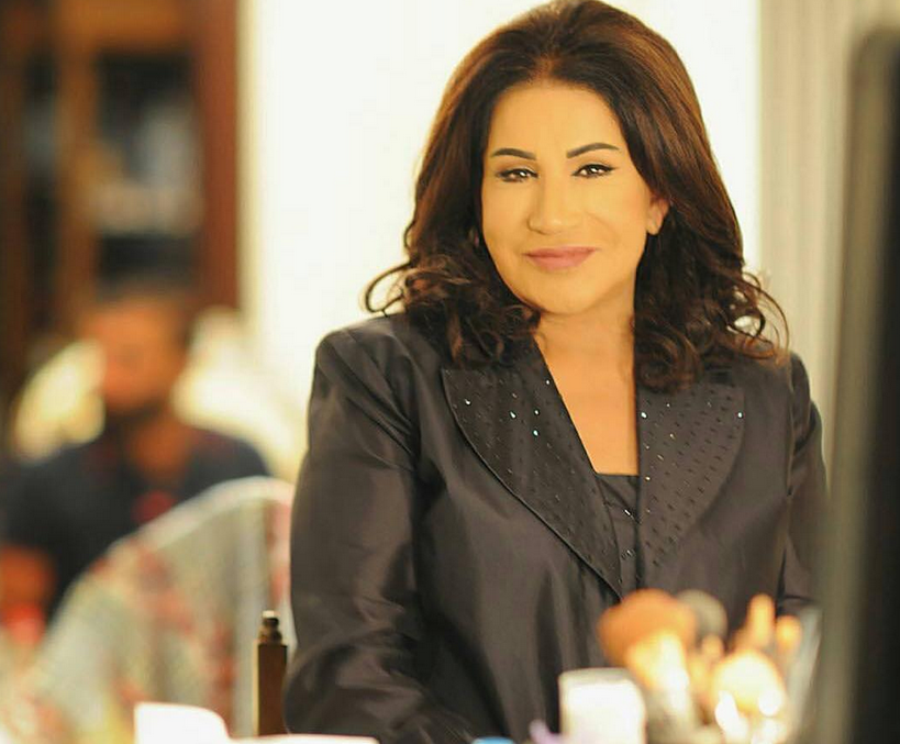 بالصور – جمال حفيدة سعاد عبدالله اللافت يشغل الجمهور... هل تتشابهان؟