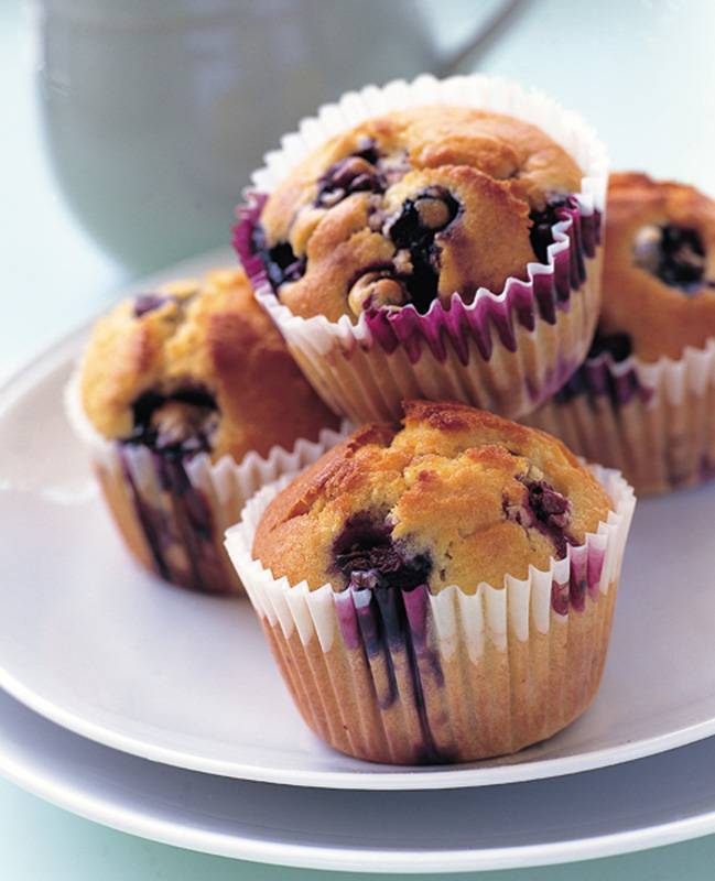 مافن بالفانيلا والتوت الأزرق