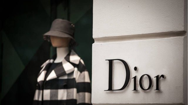بالفيديو – بطريقة غير مسبوقة هكذا أعلنت Dior عرض مجموعة الهوت كوتور لربيع وصيف 2021