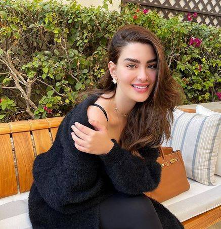 بعد قضية طلاقها.. روان بن حسين تحدث بلبلة بسبب شيك بمبلغ ضخم!