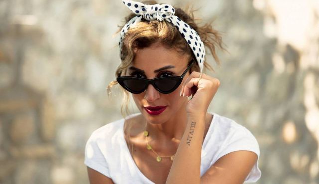 بالفيديو - دينا الشربيني تستعرض عضلاتها وتمريناتها القاسية.. والجمهور يعلق