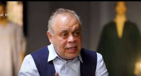 بعد تهديد فنان مصري بالإنتحار.. أشرف زكي يتدخل وينهي الأزمة