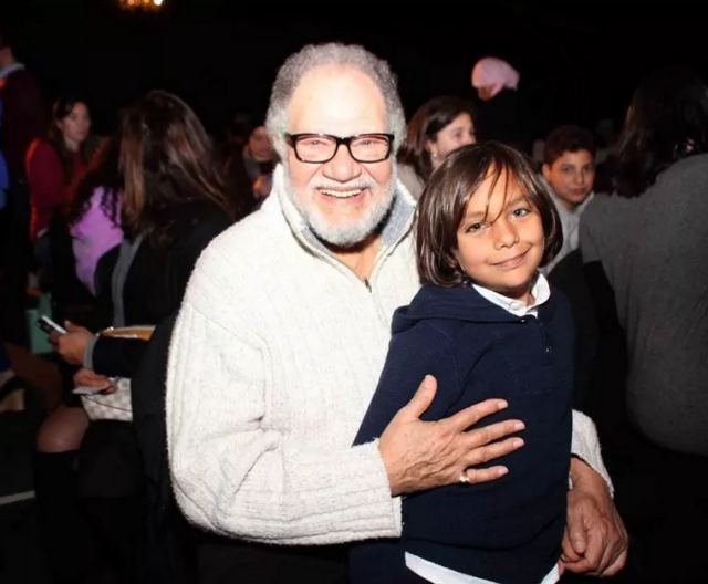 يحيى الفخراني وحفيده