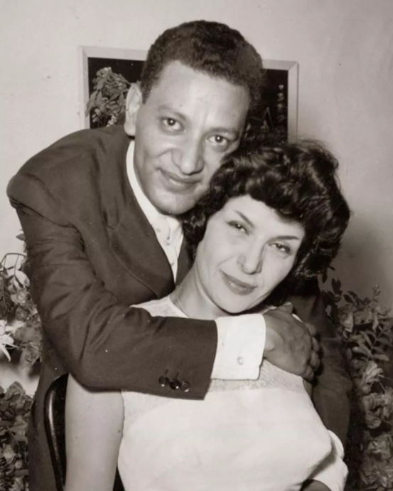 سناء جميل وزوجها لويس جرجس 