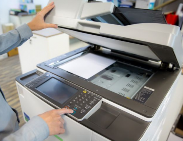 آلة الطباعة بالليزر تؤذي صحتكم وإليكم الدليل
