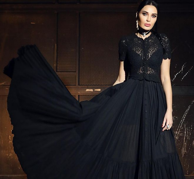 بالفيديو – نصيحة طريفة من سيرين عبد النور للأمهات لتسلية أولادهن... والجمهور يحذّر: 