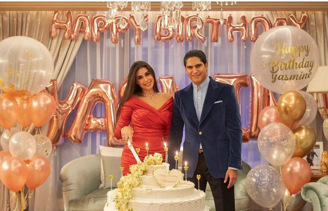 بالصور - بعد مفاجأة ميلادها... هكذا احتفل أبو هشيمة بيوم الحب مع ياسمين صبري