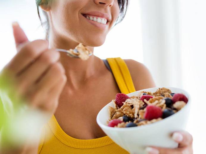 طريقتان تنسوهما للحد من الجوع وزيادة الوزن