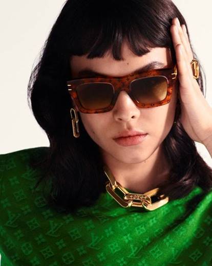 اكسسوارات صيفية أنيقة من LOUIS VUITTON