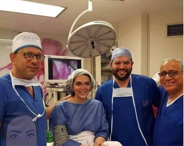 تفاصيل جراحة حورية فرغلي الخطيرة وقلق هذه الفنانة عليها