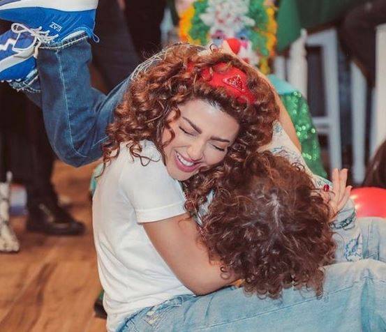 بالفيديو - ميريام فارس تستعرض للمرة الأولى موهبة ابنها الفنية
