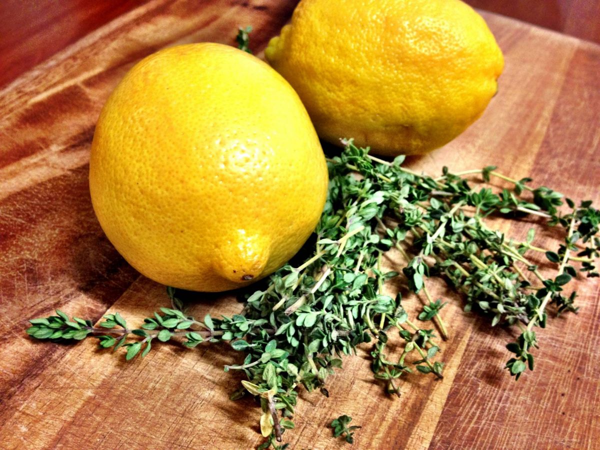 هكذا يمكن استخدام الزعتر مع الليمون لحرق الدهون الزائدة