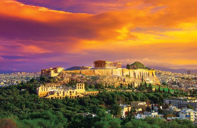 أثينا: مهد الحضارة والتاريخ والعراقة