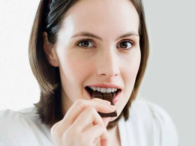 بهذه الطريقة تعرفين إذا كانت الشوكولاته تحتوي على الكثير من الكاكاو أم لا