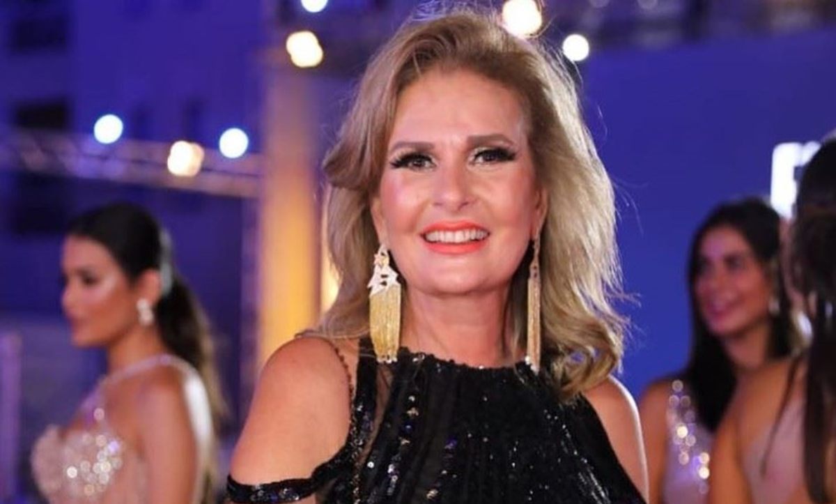 بالفيديو - يسرا تتحدث عن صفات هيثم أحمد زكي ونصيحتها له بعد رحيل والده