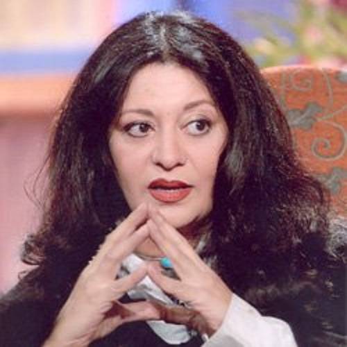 فريدة سيف النصر تردّ على منتقدي دفاعها عن محمد رمضان