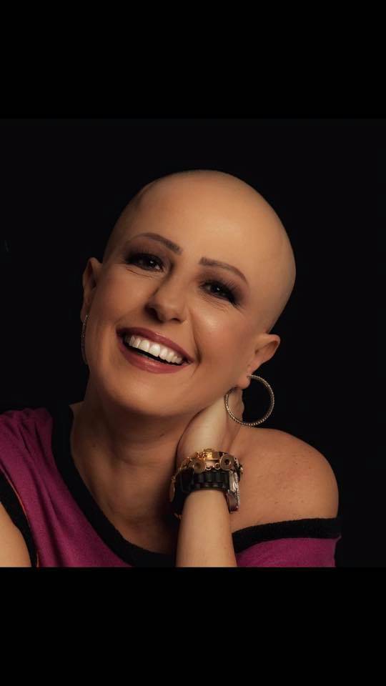 الإعلاميون يدعمون لينا شاكر بعد إعلان إصابتها بالسرطان