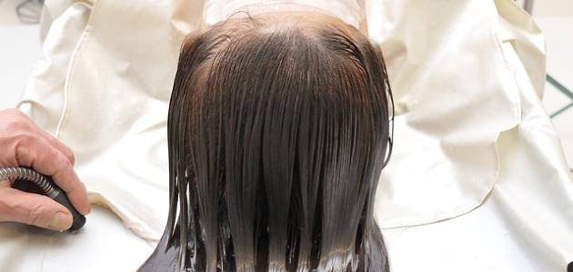 طريقتان بسيطتان لتنظيف فروة الرأس في المنزل