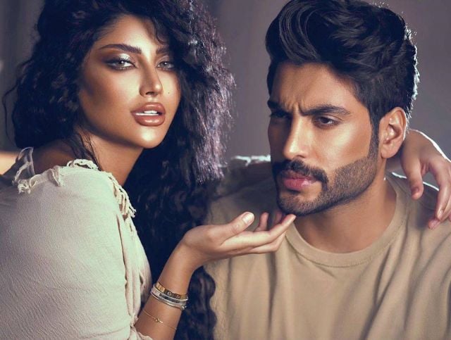 أحمد السالم ينشر وثيقة الطلاق من ملكة كابلي بعد انفصال وخيانة