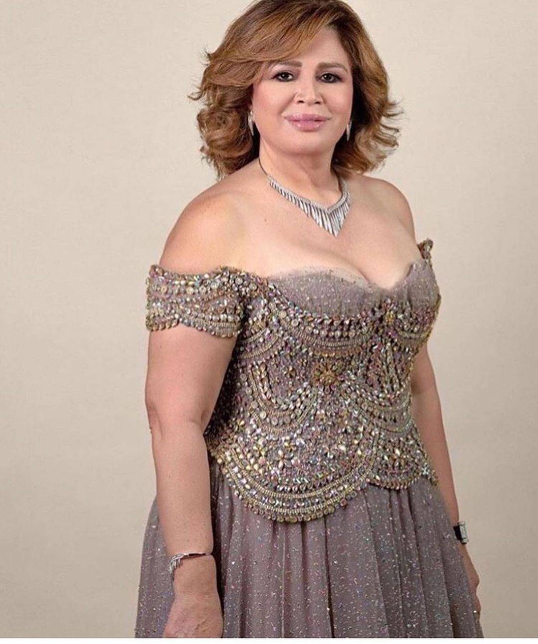بالفيديو - إلهام شاهين: لهذا السبب قبلت العمل في 