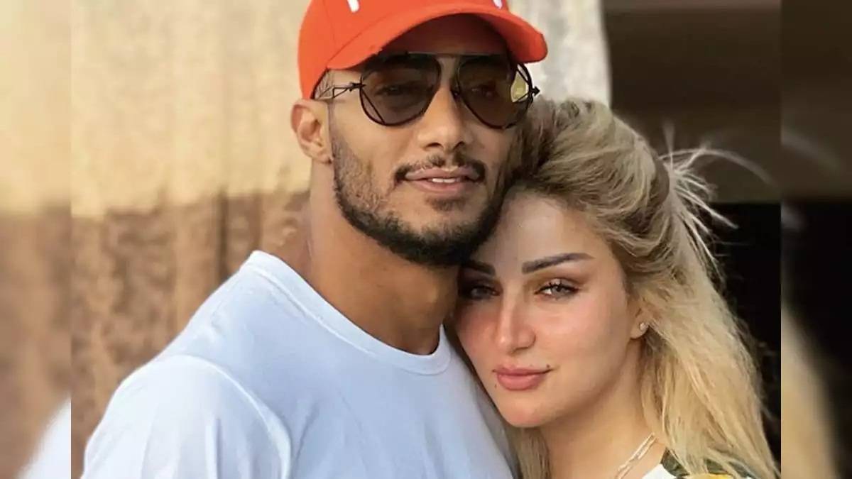 حقيقة انفصال محمد رمضان عن زوجته