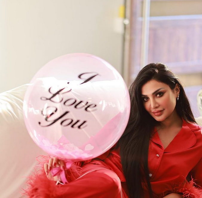 بالصورة – أمل العوضي 