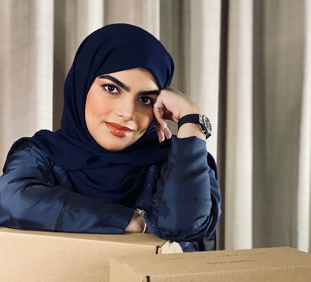 بالصور – للمرة الأولى تعرّفوا إلى ابنة سارة الودعاني