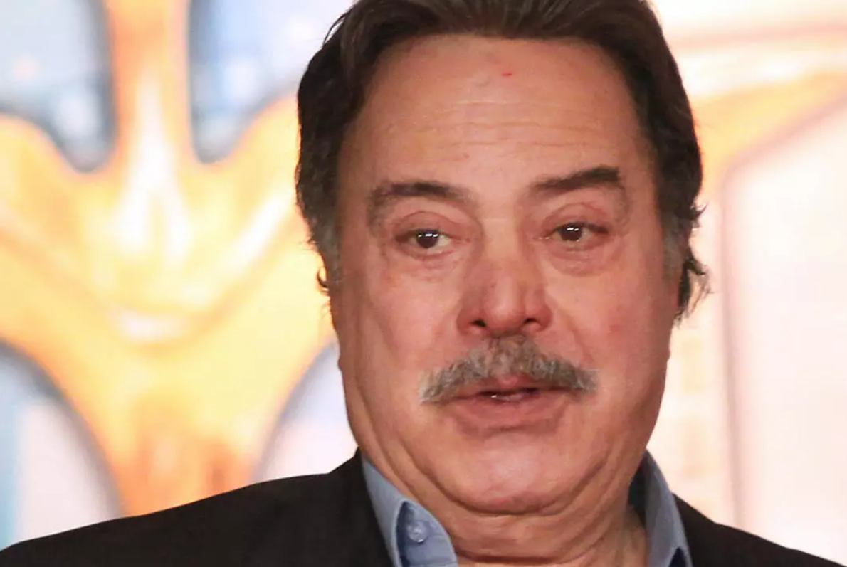 صورة نادرة ليوسف شعبان وزوجته الكويتية الجميلة إيمان الشريعان