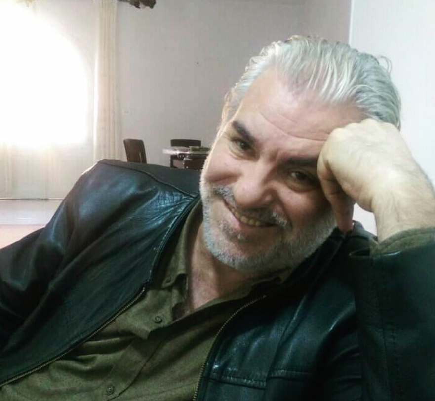 بالصور – ابن عبد الحكيم قطيفان شاب وسيم يشبهه... تعرّفوا إليه