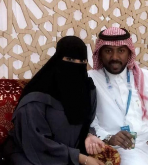 بالفيديو – نجم المواقع الخليجي الشهير ينتقم من طليقته بقسوة