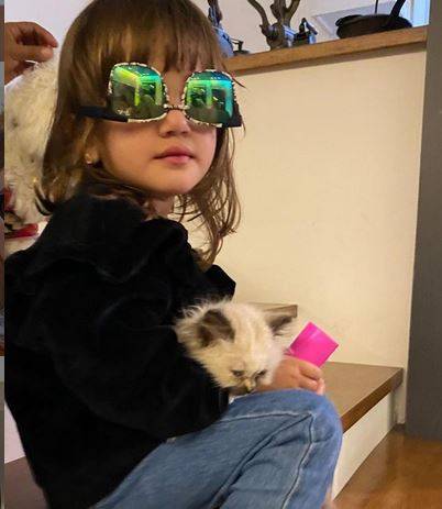 مقاطع فيديو لإبنة رامي عياش تحدث ضجة.. هكذا أصبحت