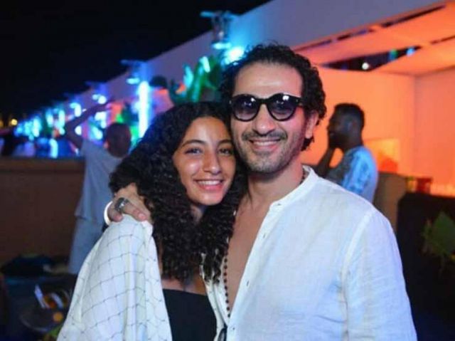 بالفيديو - ابنة أحمد حلمي ومنى زكي تكشف سر عدم اتجاهها للتمثيل