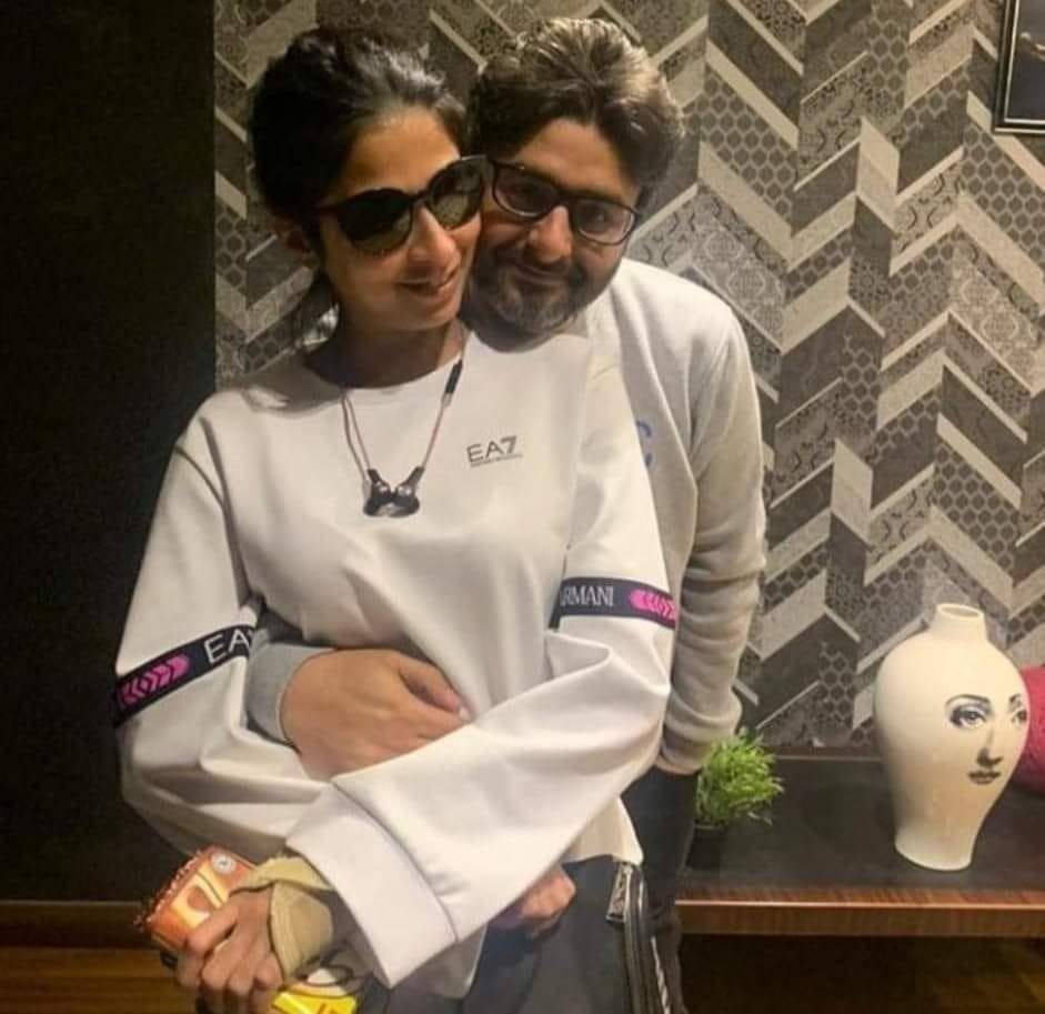 ما حقيقة زواج روبي والمنتج وليد منصور!؟