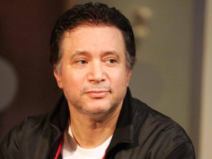 بالفيديو - إيمان البحر درويش يروي رحلة علاجه الطويلة مع الشلل النصفي