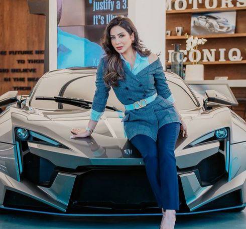 بالفيديو - لجين عمران تقتحم مجال الطبخ على تيك توك.. شاهدوها